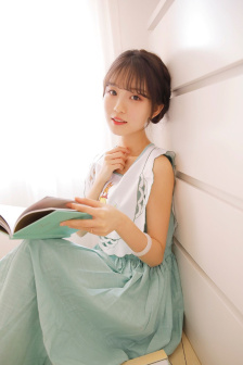 美女打屁股